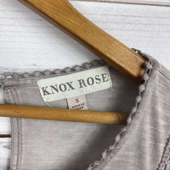 Knox‎ Rose Crochet Trim Long Sleeve Peasant Top Size Small - Picture 2 of 7